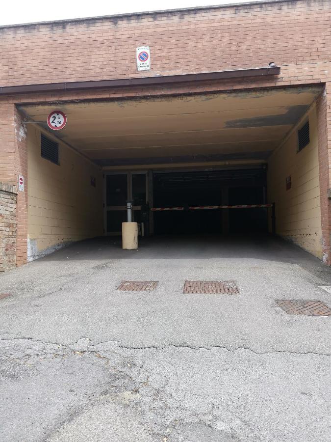 Apartamento Affaccio su Siena,vicino al centro, con garage Exterior foto